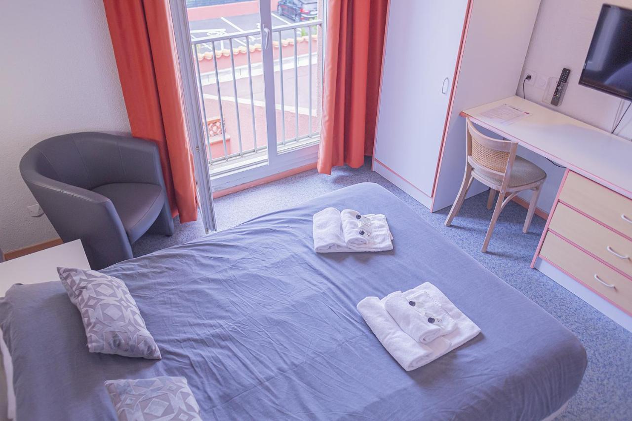 The Originals City, Relax'Otel & Spa, Ле Баркарес Экстерьер фото